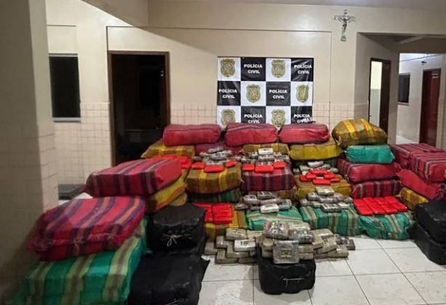 Polícia do Pará apreende mais de 3 toneladas de drogas no Rio Tocantins