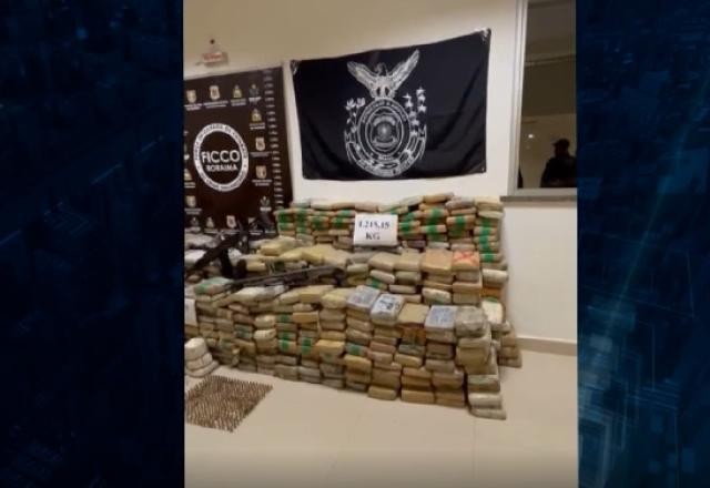 Imagem da noticia PF apreende mais de meia tonelada de cocaína e skunk em Roraima