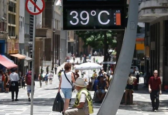 Imagem da noticia Confira a previsão do tempo para o final de semana no Brasil