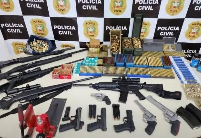 Imagem da noticia Polícia prende suspeitos de fabricar e vender armas ilegais