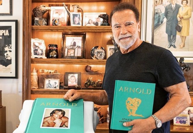 Imagem da noticia Arnold Schwarzenegger é detido em aeroporto da Alemanha