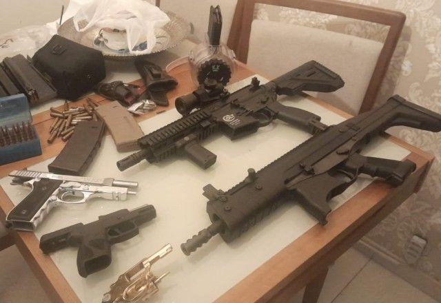 Imagem da noticia Homem é preso com arsenal escondido em cofre no interior de São Paulo
