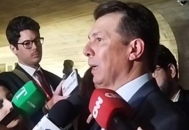 Imagem da noticia CPMI do 8/1 pede apuração sobre psiquiatra que deu atestado a coronel da PM