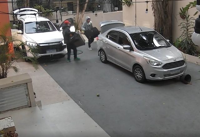 Imagem da noticia PM prende homem de grupo que invadiu casa de mexicanos em SP; criminosos almoçaram na residência