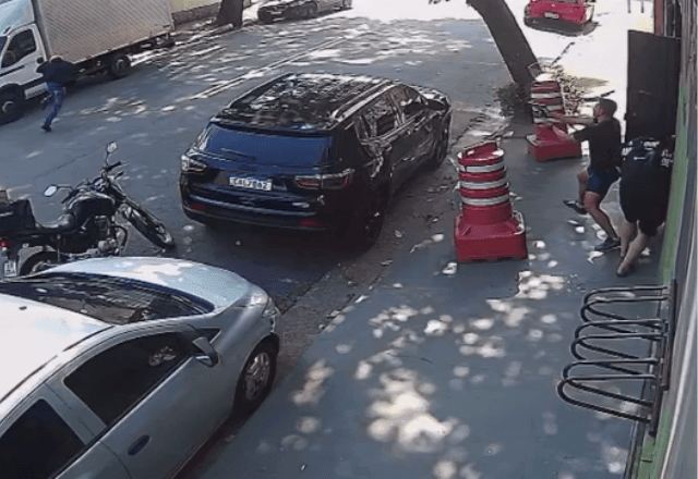 Imagem da noticia Assaltante é atingido por disparos ao abordar aluno de academia em SP