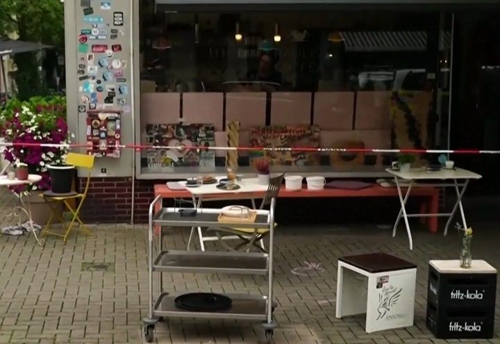Imagem da noticia Ataque com ácido sulfúrico deixa 14 feridos em café na Alemanha