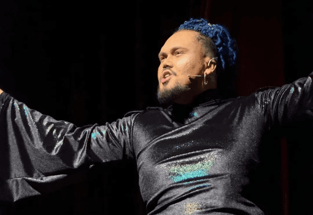 Imagem da noticia Ator de 25 anos sofre mal súbito e morre durante apresentação de teatro em Osasco (SP)