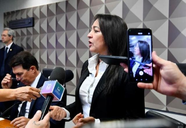 Imagem da noticia Relatório final aponta elo de 8/1 com atos pós-derrota de Bolsonaro