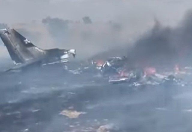 Imagem da noticia Queda de avião mata três pessoas no interior de São Paulo