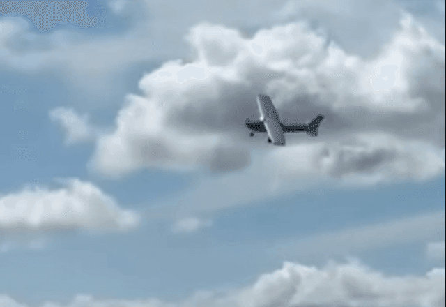 Imagem da noticia Avião de pequeno porte cai em voo de instrução em Manaus (AM)