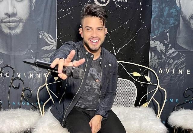 Imagem da noticia Ávine Vinny, cantor de "Coração Cachorro", é preso em Fortaleza
