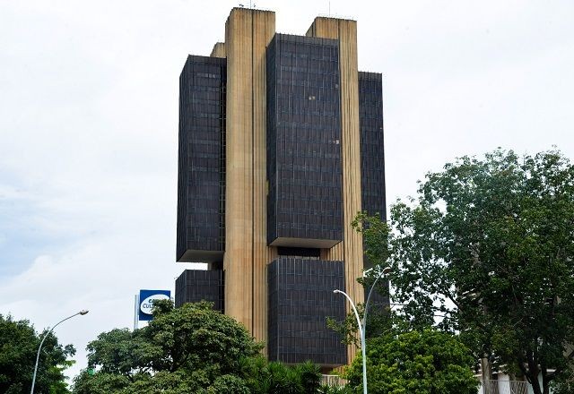 Banco Central sobe para 2,3% previsão de crescimento do PIB em 2024