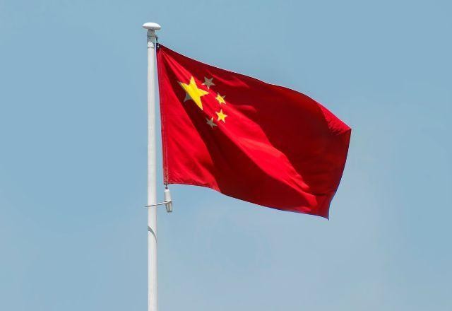Imagem da noticia China responde Trump e impõe tarifas sobre exportações dos EUA