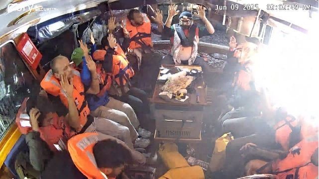 Imagem da noticia Ativistas afirmam que barco com Greta Thunberg e brasileiro foi interceptado por Israel