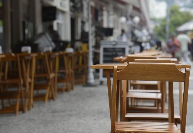 Imagem da noticia 70% dos bares e restaurantes possuem vagas abertas, mostra pesquisa