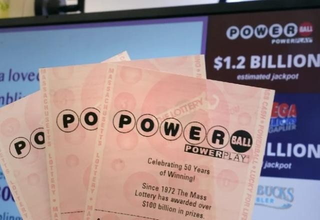 Imagem da noticia Apostador ganha mais de R$ 8 bilhões em loteria dos Estados Unidos