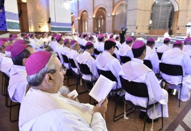 Imagem da noticia Grupo de bispos católicos se posiciona contra a reeleição de Bolsonaro