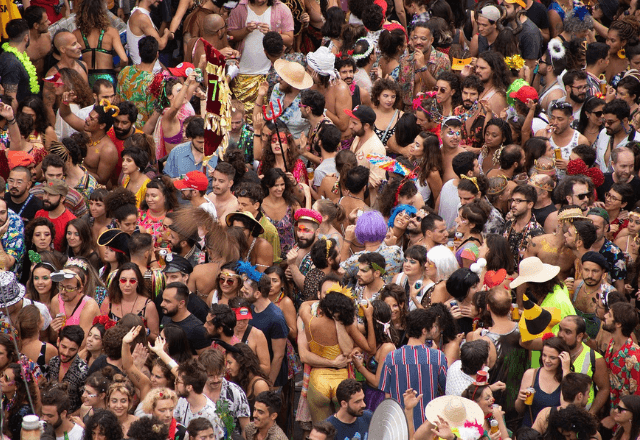 Imagem da noticia Carnaval 2025 deve movimentar R$ 12 bilhões em todo o Brasil