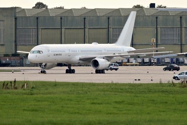 Imagem da noticia Avião da Força Aérea dos Estados Unidos pousa em São Paulo