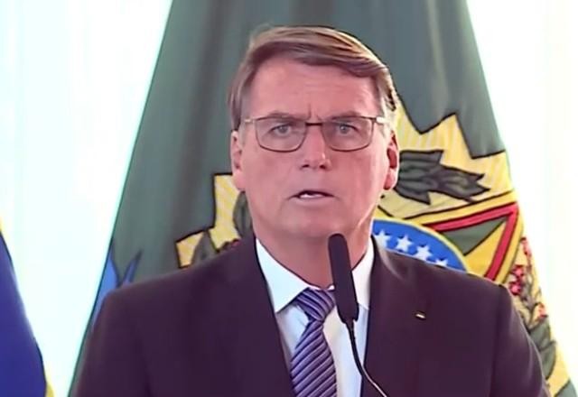 Imagem da noticia Políticos condenam declarações de Bolsonaro contra o sistema eleitoral
