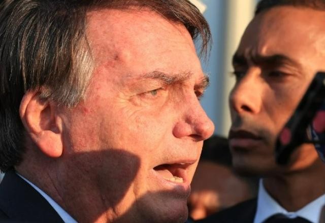 Bolsonaro nega plano para gravar Moraes: "Coisa de maluco"