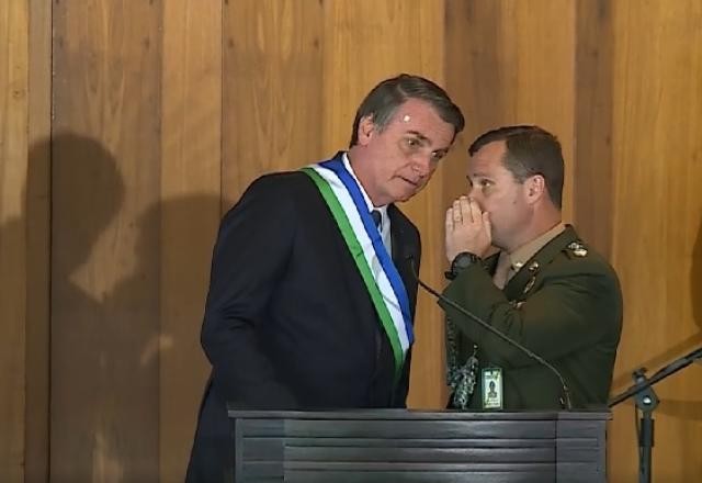 Imagem da noticia CPMI investiga documentos sigilosos do TSE guardados por Mauro Cid
