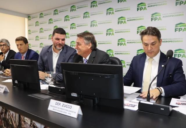 Imagem da noticia FPA recebe Bolsonaro e intensifica movimento para derrubada de vetos ao marco temporal