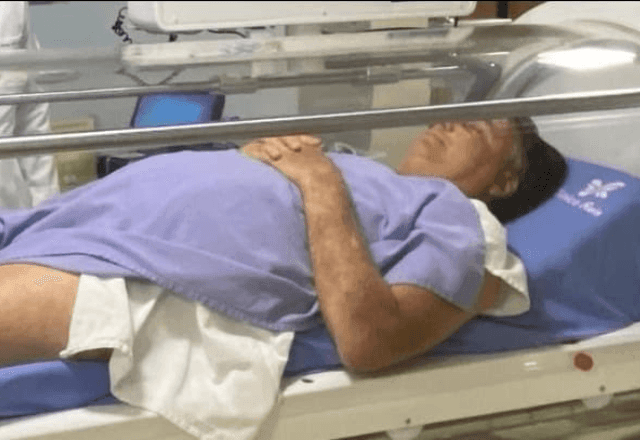 Imagem da noticia Eduardo diz que Bolsonaro deve ser transferido para Brasília após quadro de erisipela