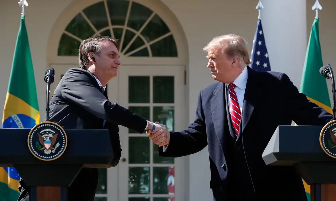 Imagem da noticia Presidente do PL, Valdemar diz que vitória de Trump nos EUA pode impulsionar Bolsonaro no Brasil