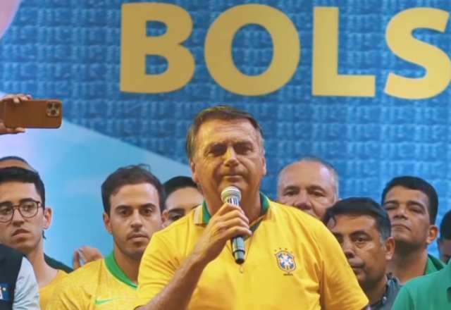 Bolsonaro diz que vai leiloar joias sauditas e doar dinheiro para Santa Casa de Juiz de Fora 