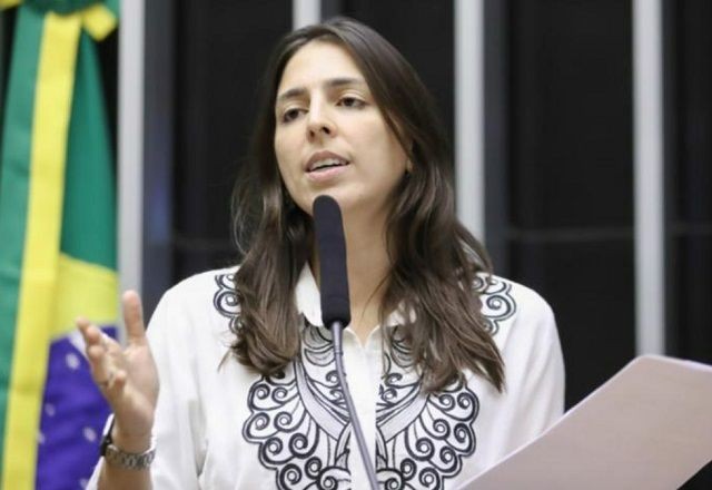 Imagem da noticia Polícia Federal investiga ameaça de morte a Natália Bonavides, candidata do PT à prefeitura de Natal