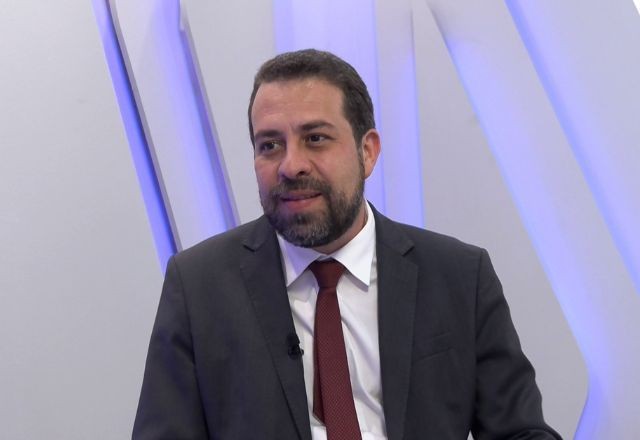 Imagem da noticia Relação com Tarcísio, MTST e Cracolândia: confira íntegra da entrevista de Boulos ao SBT News