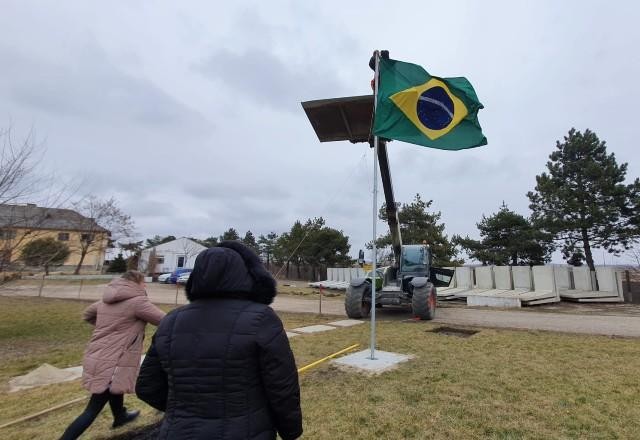 Imagem da noticia Cerca de 115 brasileiros já deixaram a Ucrânia rumo a países vizinhos