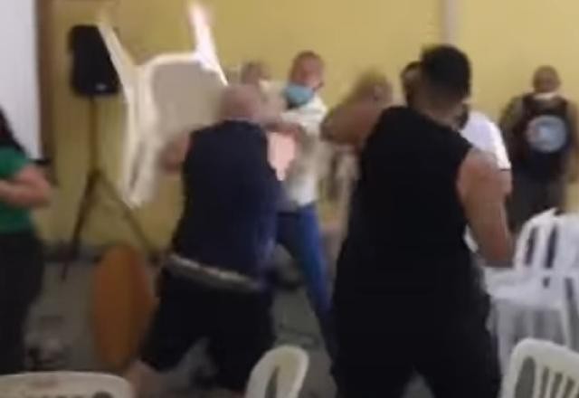 Imagem da noticia Reunião de condomínio de militares termina em briga; veja vídeo