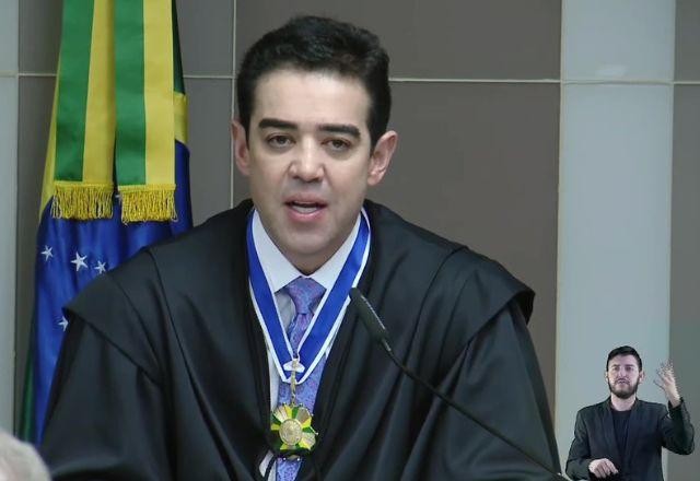 Brasil vive "retrocesso civilizatório", diz Bruno Dantas no TCU