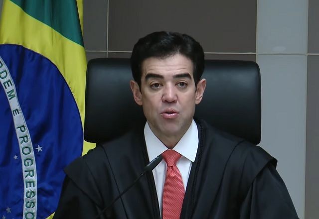 Imagem da noticia Tribunal de Contas da União aprova com ressalvas contas do governo Lula relativas a 2023