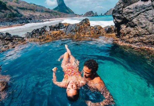 Imagem da noticia "Buraco do Neymar": atração turística é interditada em Fernando de Noronha