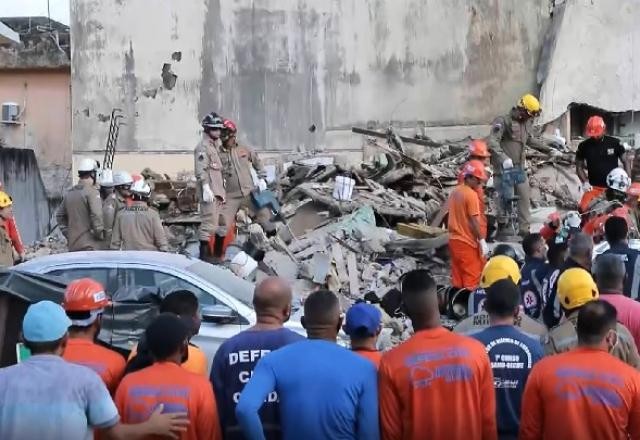 Imagem da noticia Chega a 5 o número de mortos em desabamento de prédio em Olinda (PE)