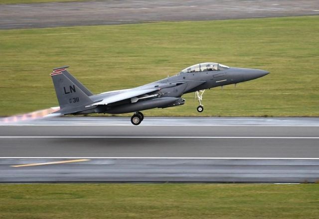 Imagem da noticia EUA vendem 20 bilhões em armas para Israel; caças f-15 e mísseis estão incluídos