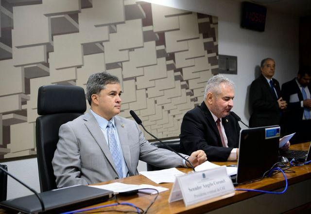 Imagem da noticia Senado aprova desoneração da folha de pagamentos até 2027