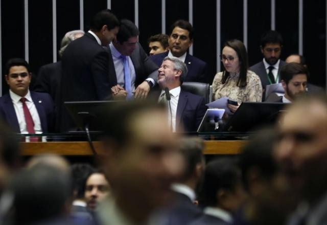 Imagem da noticia Com aprovação da urgência, Cajado defende atual texto da nova regra fiscal