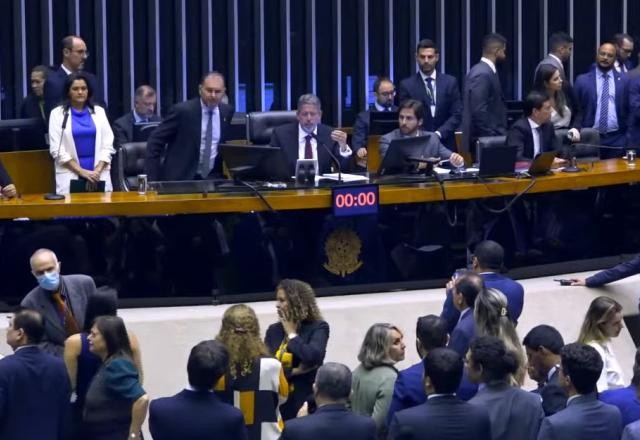 Imagem da noticia Arcabouço fiscal: deputados votam mudanças feitas pelo Senado