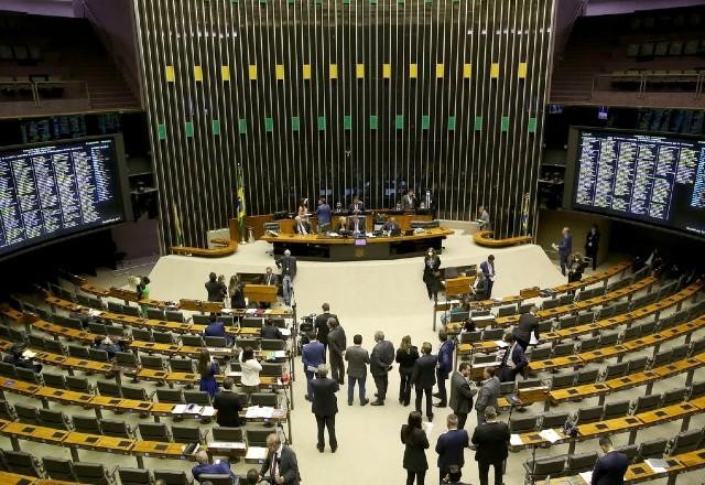 Imagem da noticia Câmara aprova projeto de lei que regulamenta o lobby