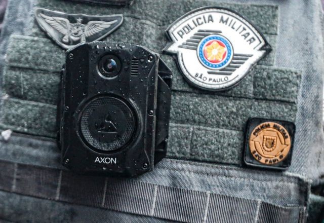 Imagem da noticia Ministério Público defende uso obrigatório de câmeras corporais por policiais militares 