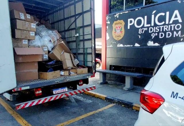 Imagem da noticia Caminhoneiro fica cinco horas refém de bandidos em São Paulo