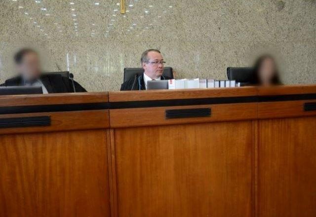 Imagem da noticia CNJ abre apuração sobre conduta de desembargador do TRF-1, alvo da PF