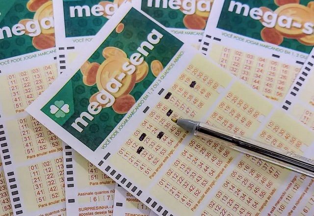 Mega-Sena acumula e chega a R$ 67 milhões; veja os números sorteados