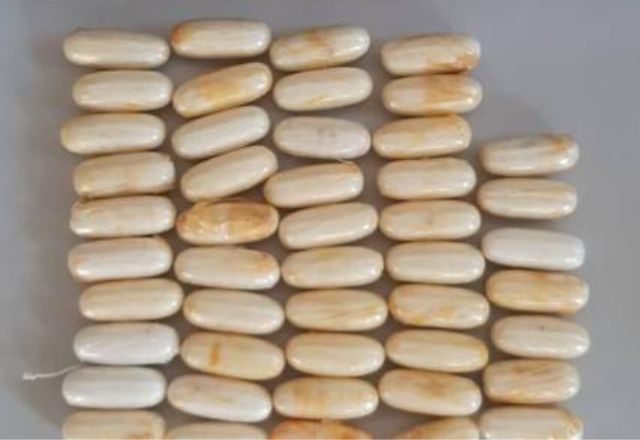 Imagem da noticia Detentos são flagrados com quase 50 cápsulas de cocaína no estômago em Salvador