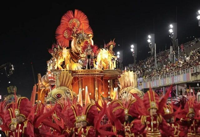 Ensaios técnicos das escolas de samba na Marquês de Sapucaí começam neste fim de semana