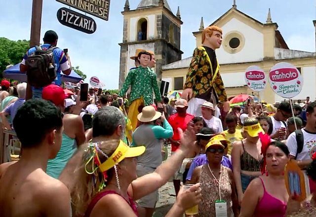 Imagem da noticia Ao som de muito frevo, Olinda encerra festas do carnaval 2023